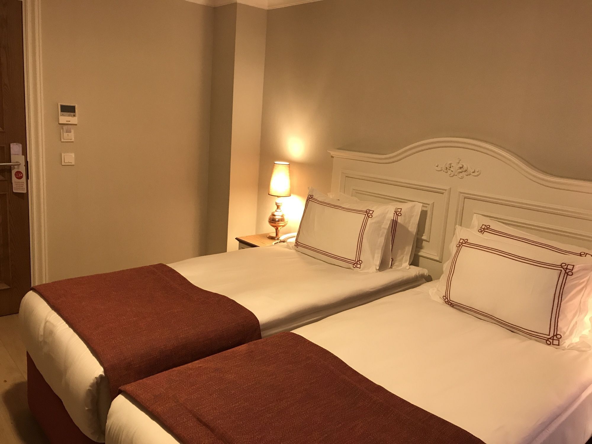 Amofta Hotel Taksim Стамбул Екстер'єр фото
